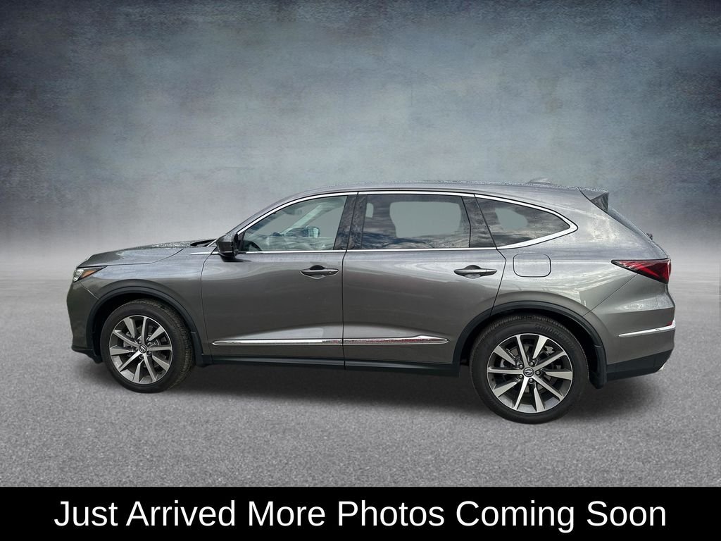 Used 2025 Liquid Carbon Metallic Acura Technology Package image 2