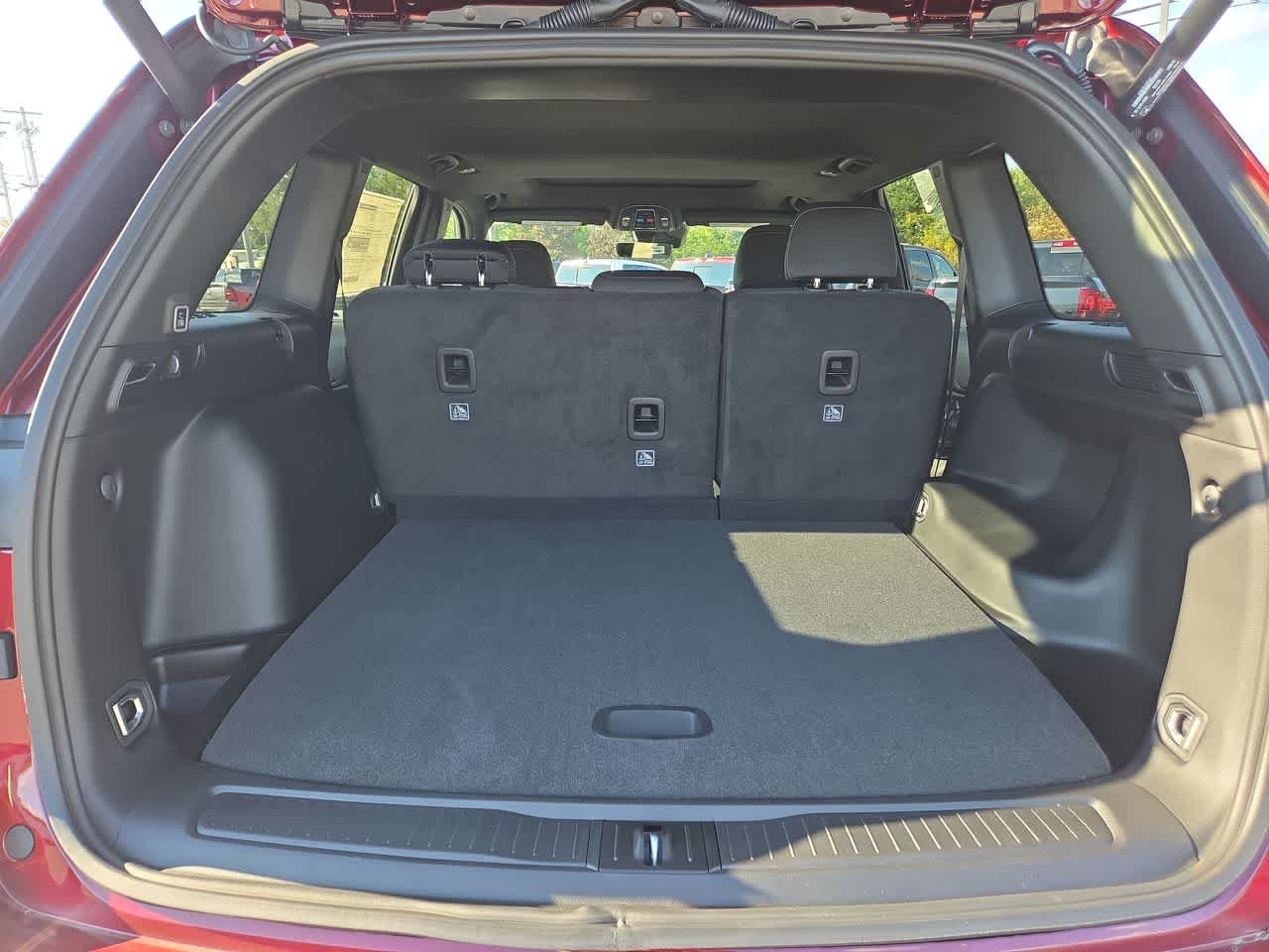 Used 2025 Velvet Red Pearlcoat Jeep Laredo X image 16