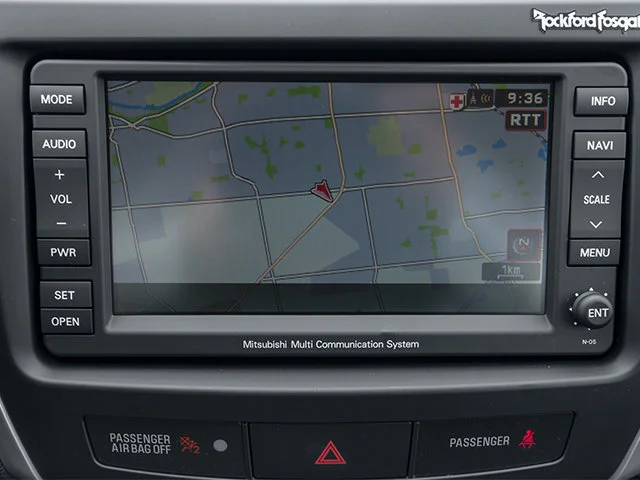 Used 2014  Mitsubishi ES image 19