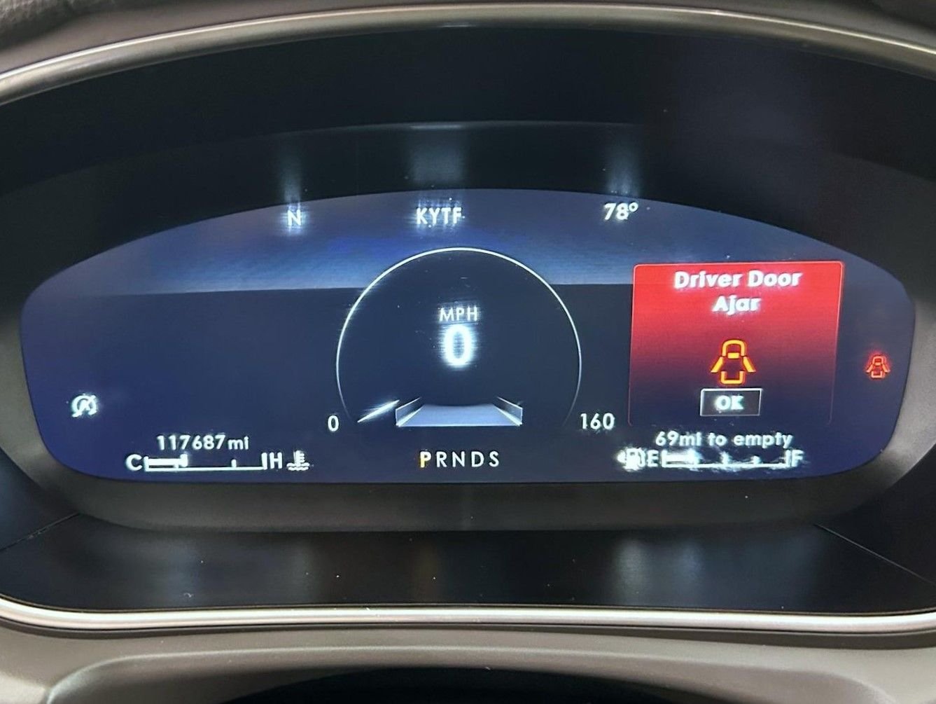 Used 2020 Blue Lincoln Reserve image 14