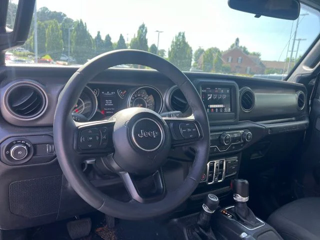Used 2023 Black Clearcoat Jeep Sport S image 19