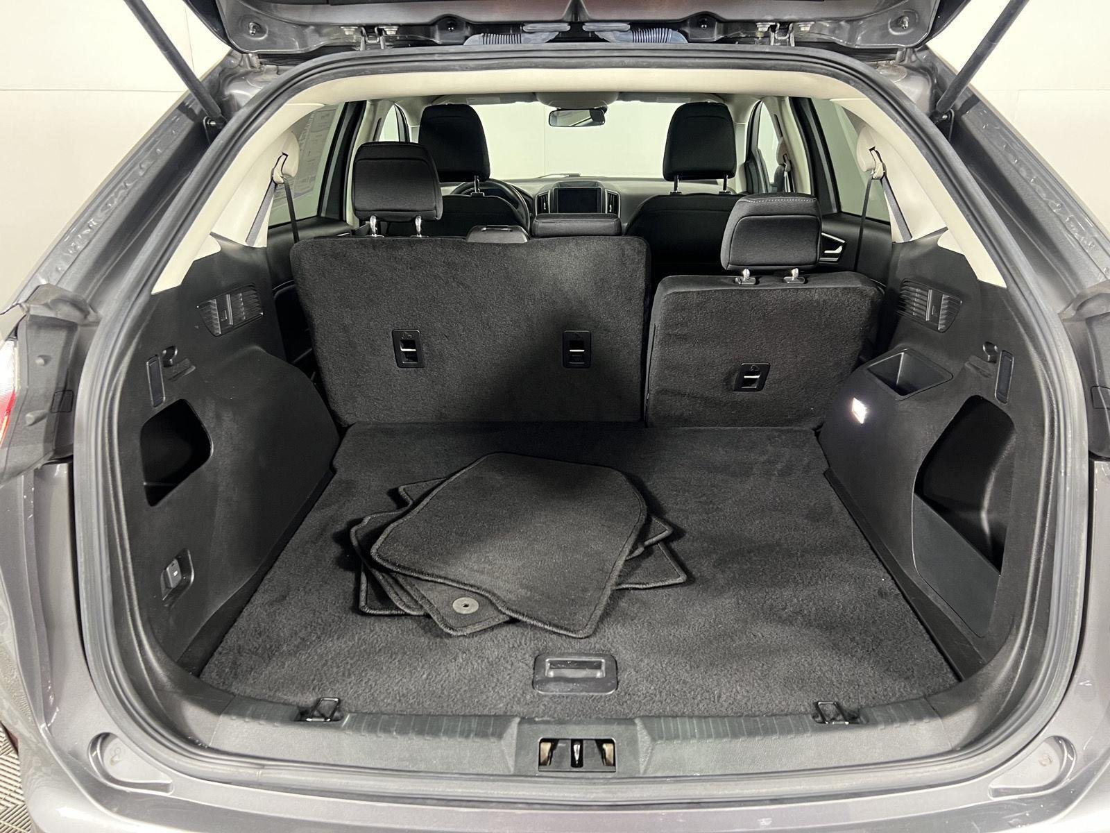 Used 2023 Carbonized Gray Ford SE image 6