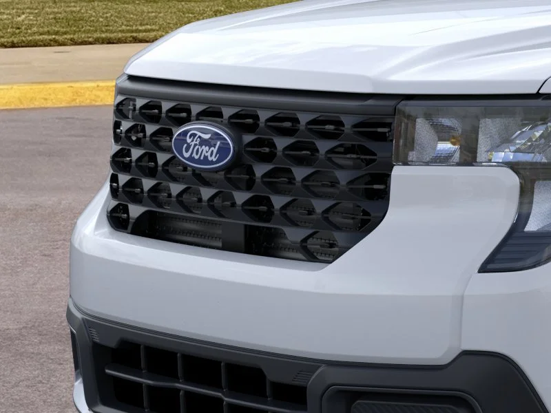 New 2026 Oxford White Ford XLT image 19