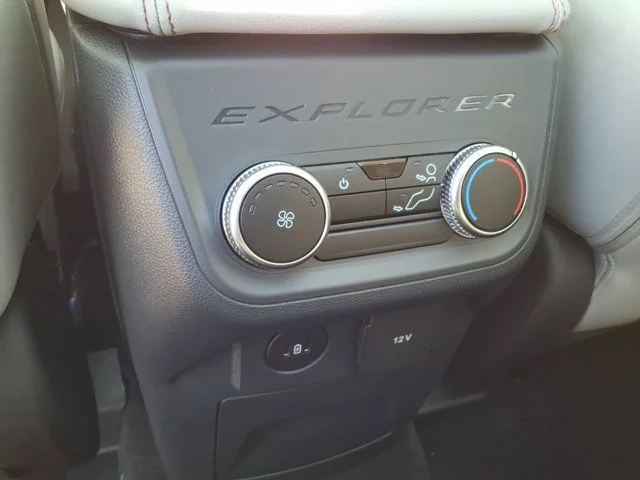 New 2026 Agate Black Metallic Ford Active image 35