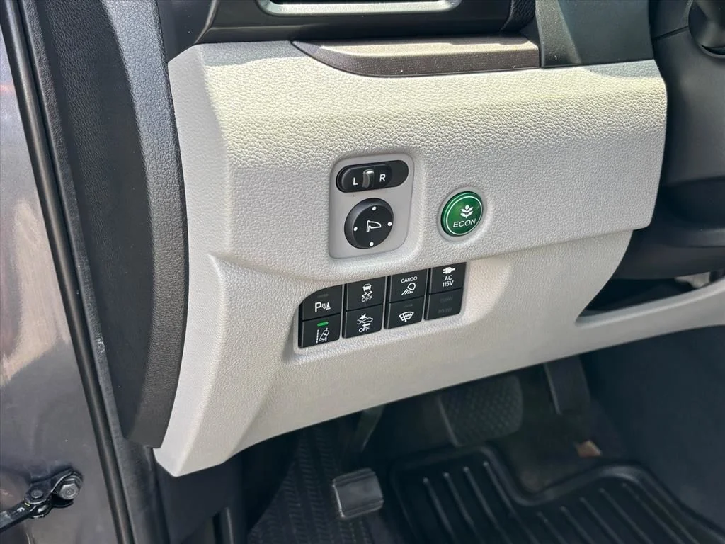 Used 2023 Gray Honda RTL-E image 11