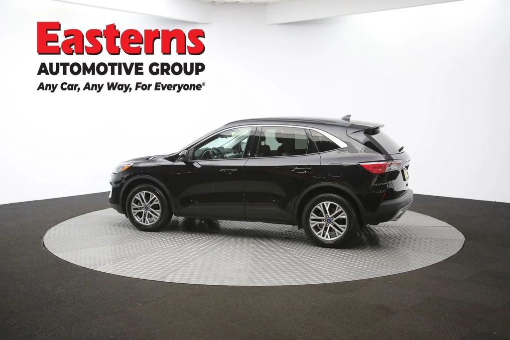 Used 2021 Black Ford SEL image 60