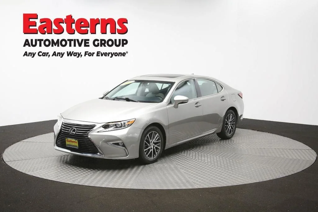 Used 2016 Silver Lexus 350 image 59