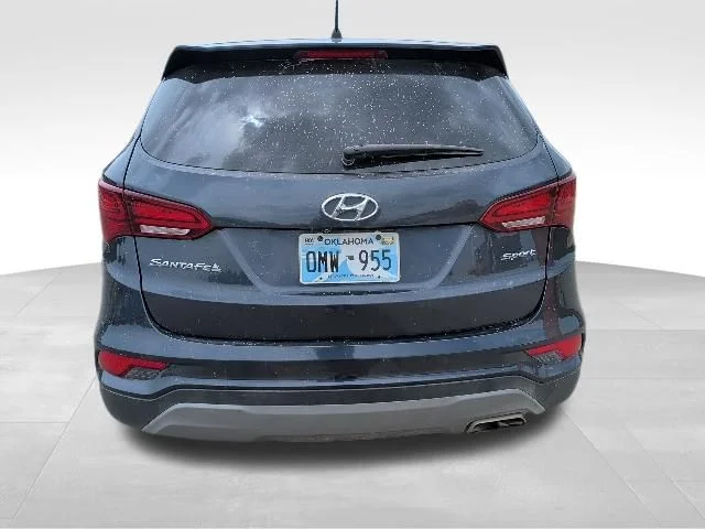 Used 2018 Blue Hyundai 2.4 Base image 4