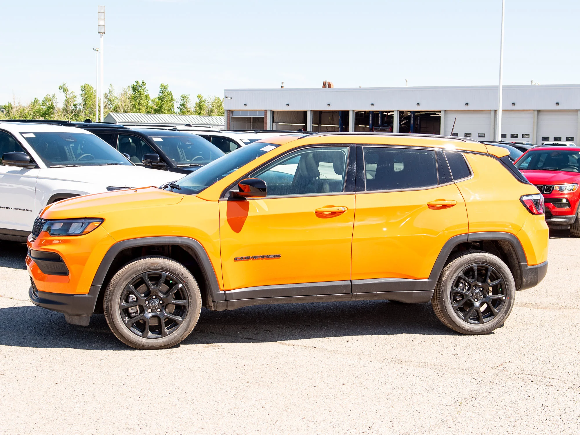 New 2026 joose Jeep North* image 2