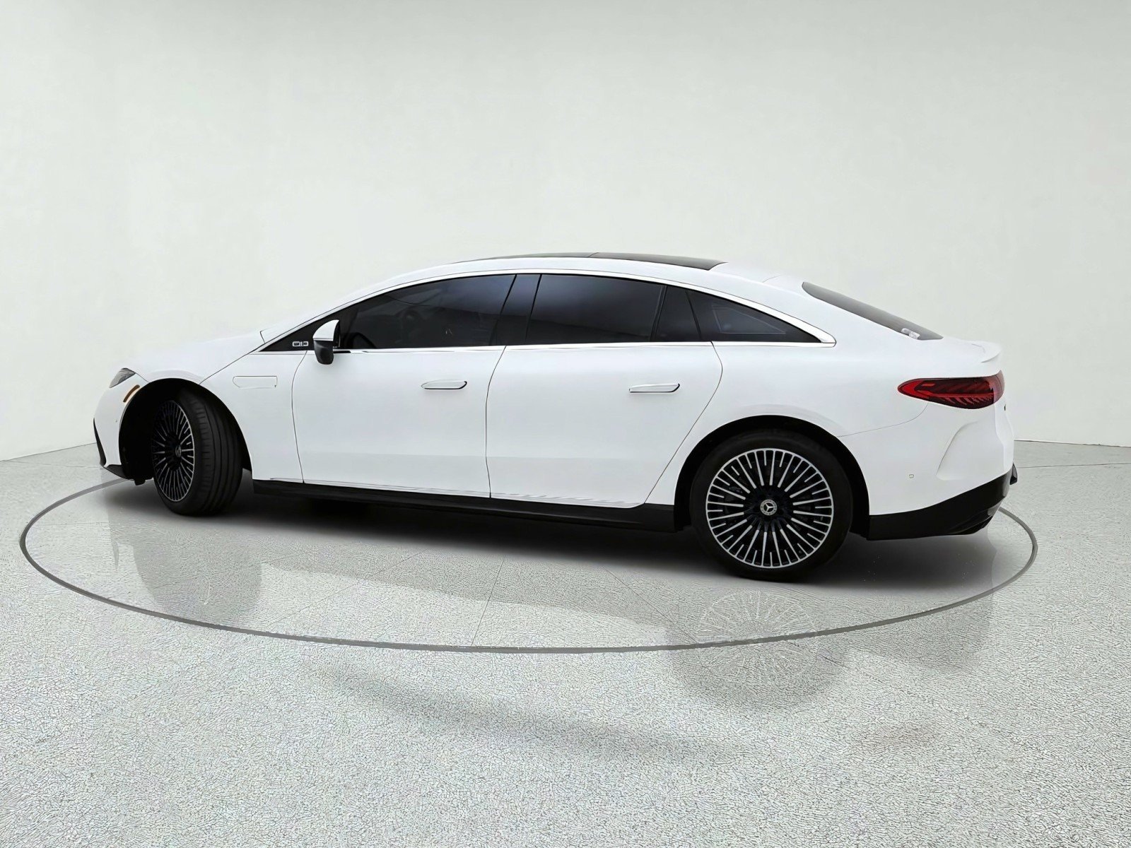 Certified Used 2024 Polar White Mercedes-Benz EQS 450+ image 13