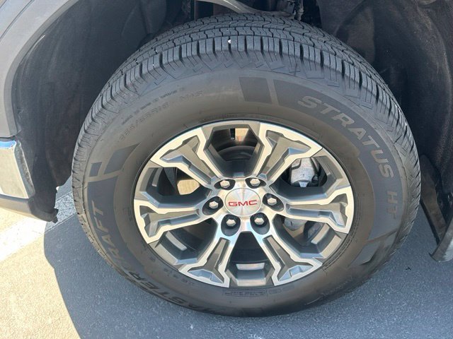 2025 GMC Sierra 1500 SLT - Photo 14