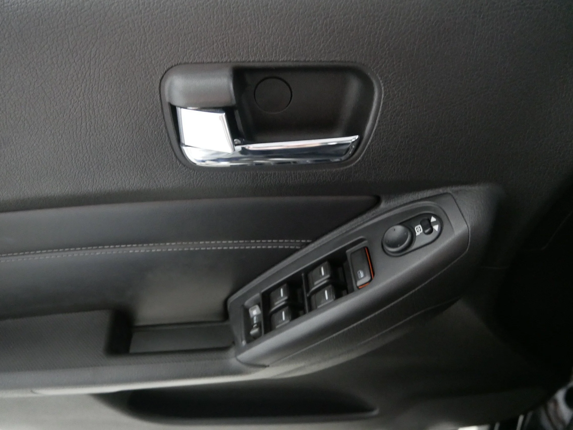 Used 2008 Black HUMMER SUV image 19