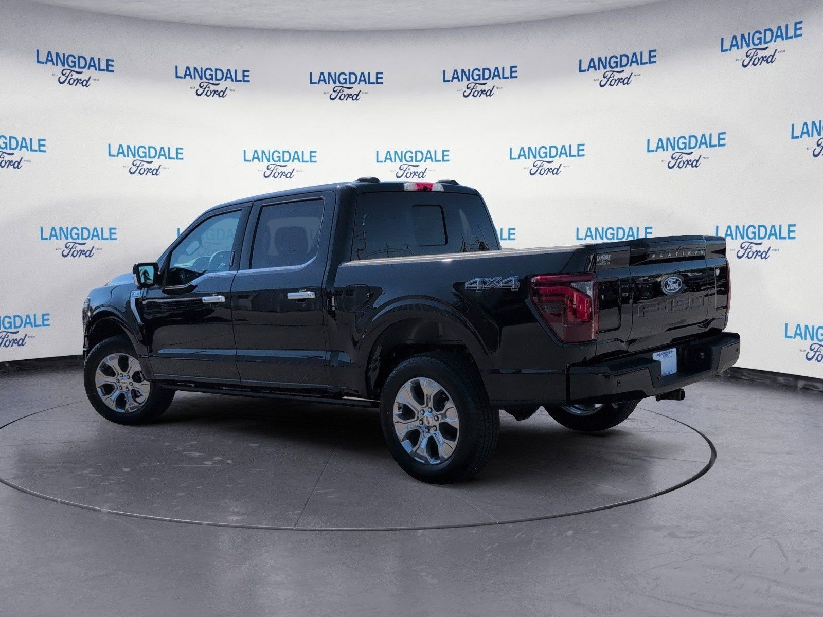 New 2026 Agate Black Metallic Ford Platinum image 9