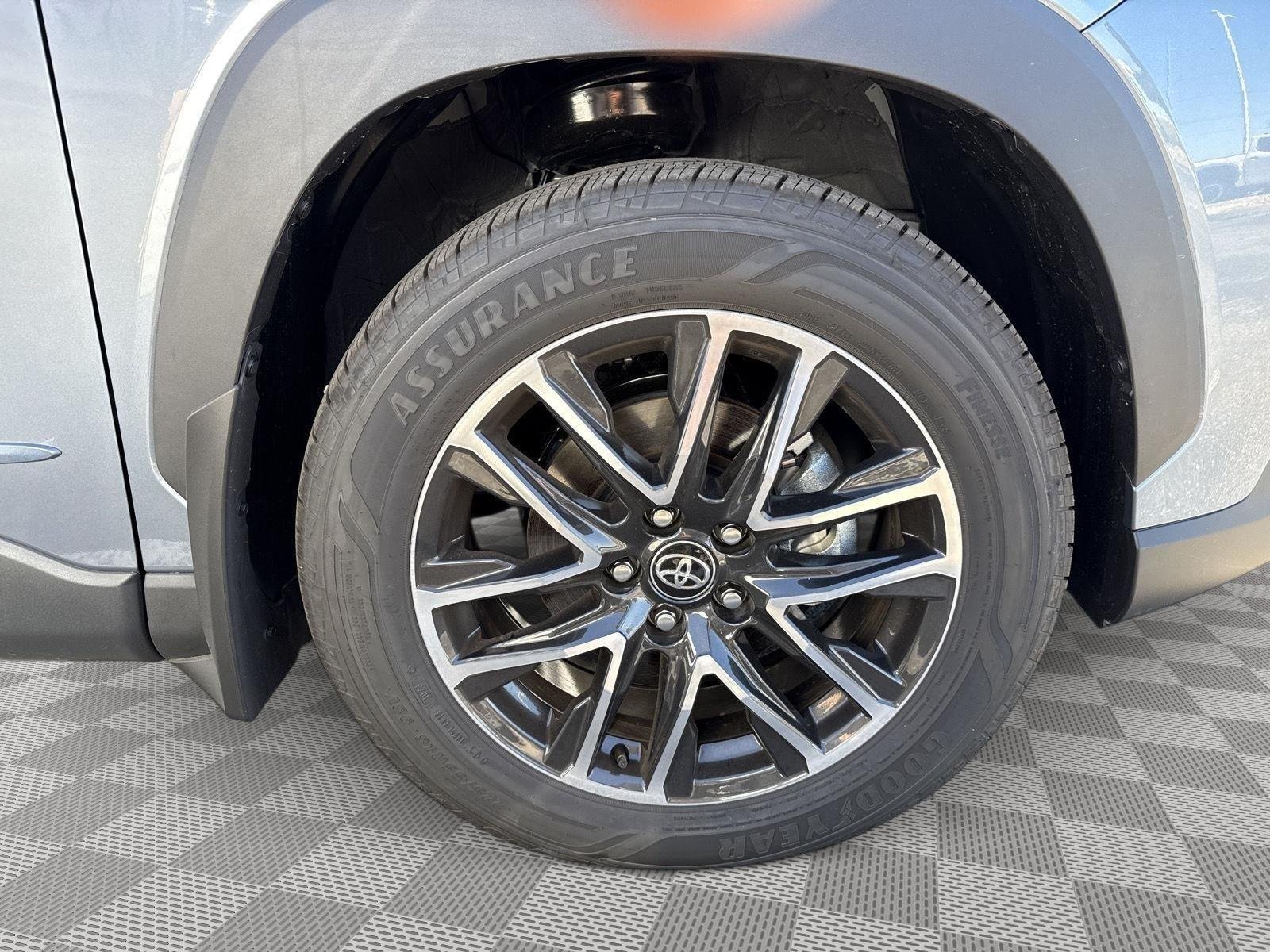Certified Used 2026 Celestite Toyota XLE image 7