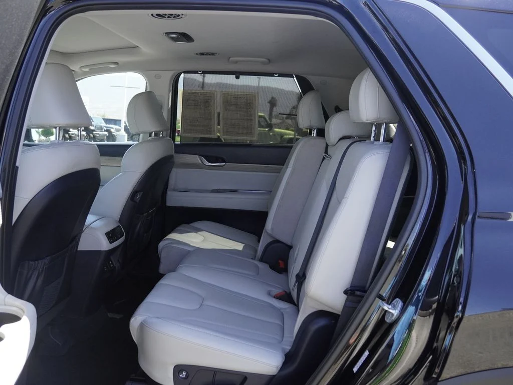 Certified Used 2022 Black Hyundai SEL image 29