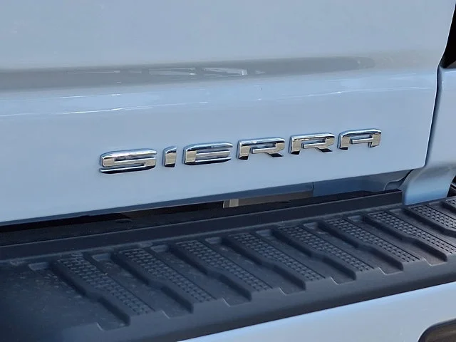 New 2026 Glacier White Tricoat GMC Denali Ultimate image 22