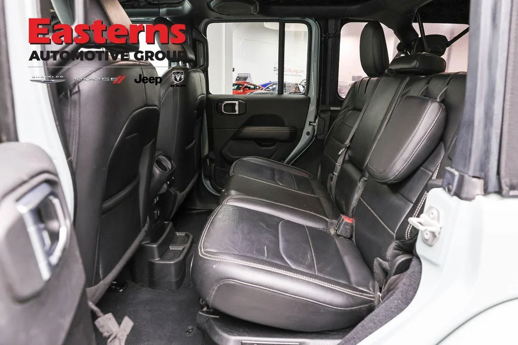 Used 2023 Gray Jeep Sahara 4xe image 21