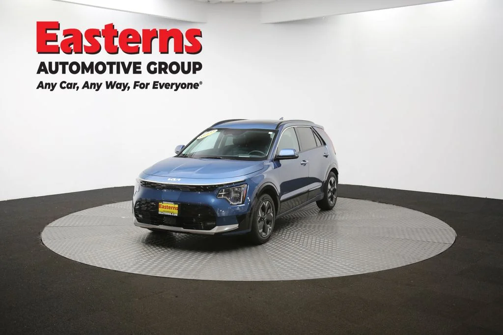 Used 2023 Blue Kia Wave image 54