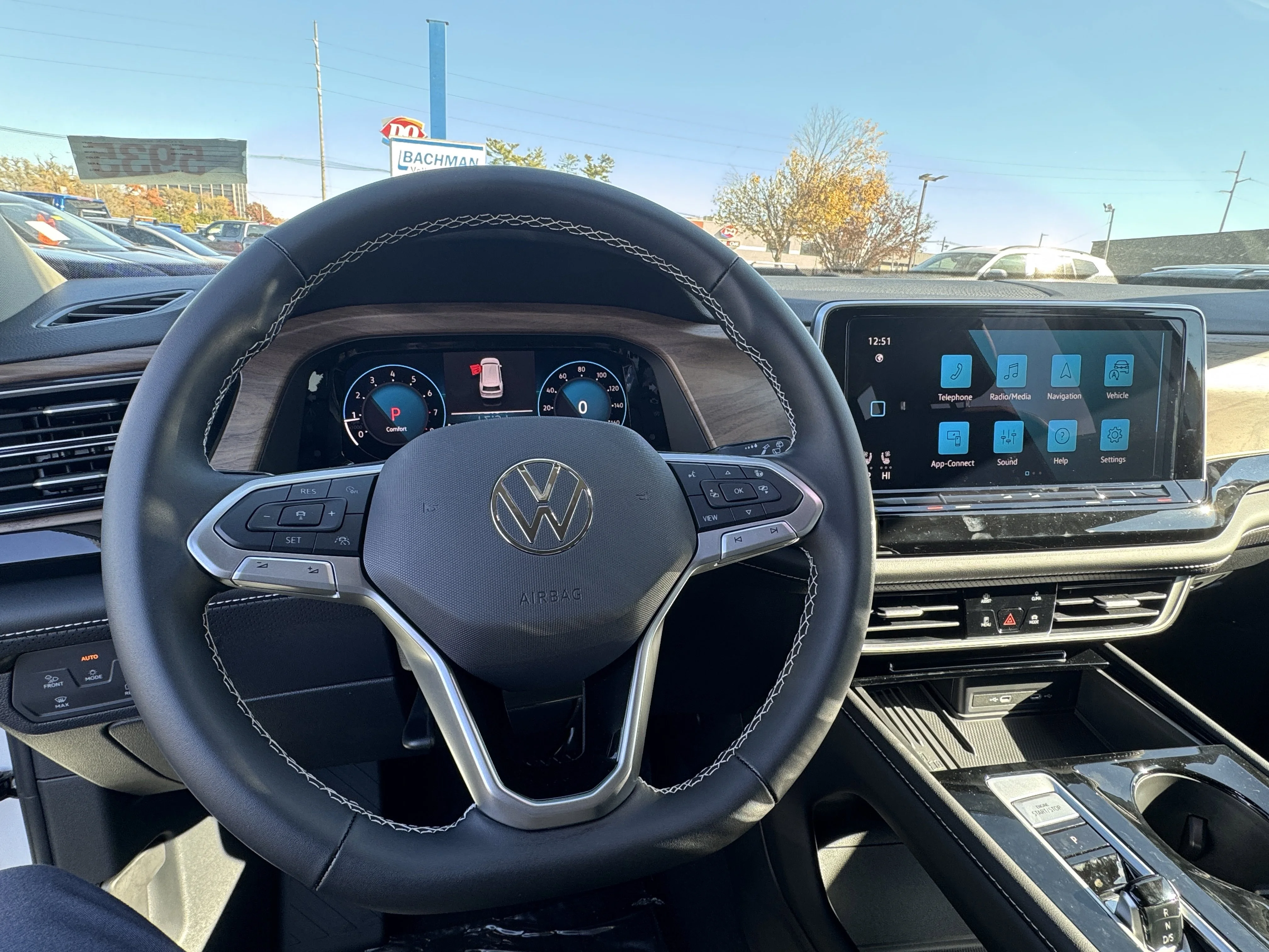 2026 Volkswagen Atlas SE w/Tech - Photo 14