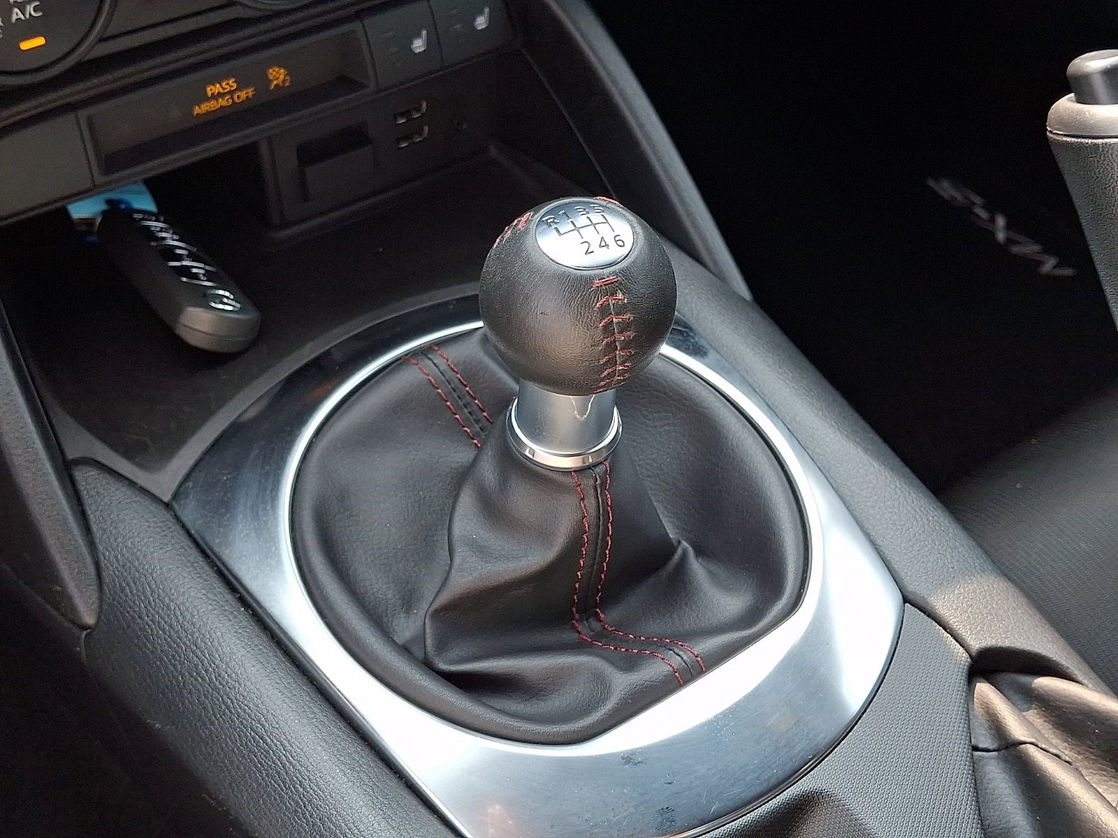 Used 2018 Machine Gray Mazda Club image 18