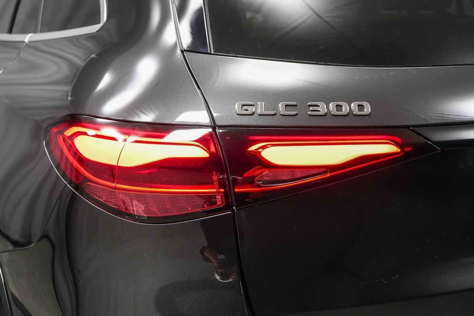 New 2026 Graphite Grey Metallic Mercedes-Benz GLC 300 image 12