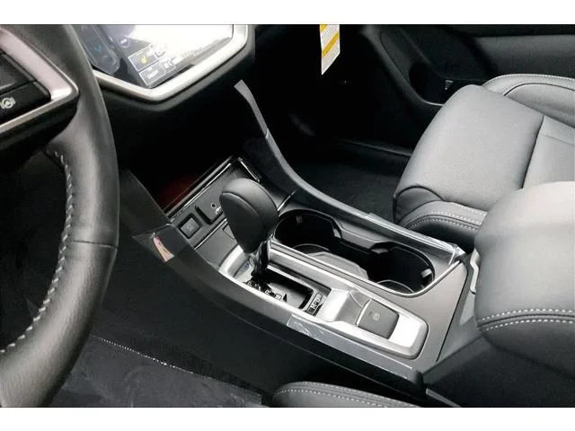 New 2026 CRYSTAL BLACK SILICA Subaru Limited 7-Passenger image 19