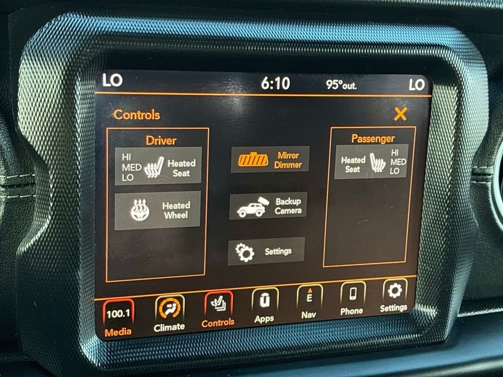 Used 2021  Jeep Unlimited Sahara 4xe image 35