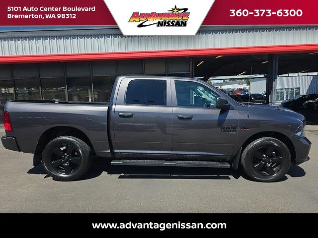 Used 2019 Granite Crystal Metallic Clearcoat Ram Express image 7