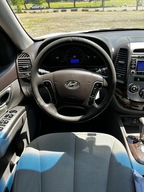 Used 2012 Frost White Hyundai GLS image 24