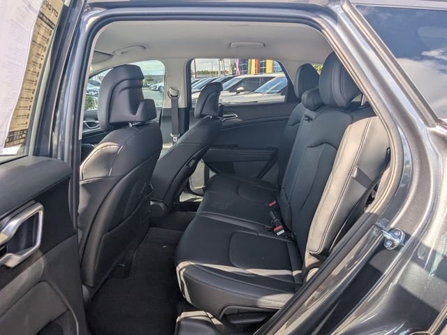 New 2026 Gravity Gray Kia EX image 13