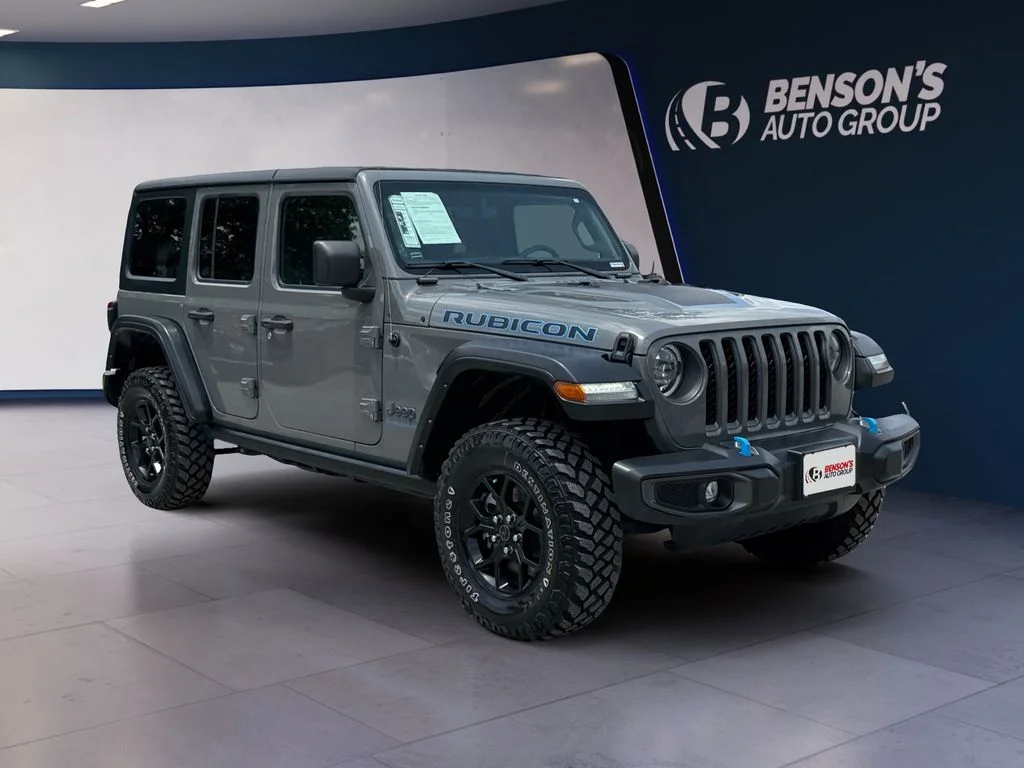 Used 2023 Gray Jeep Rubicon 4xe image 7