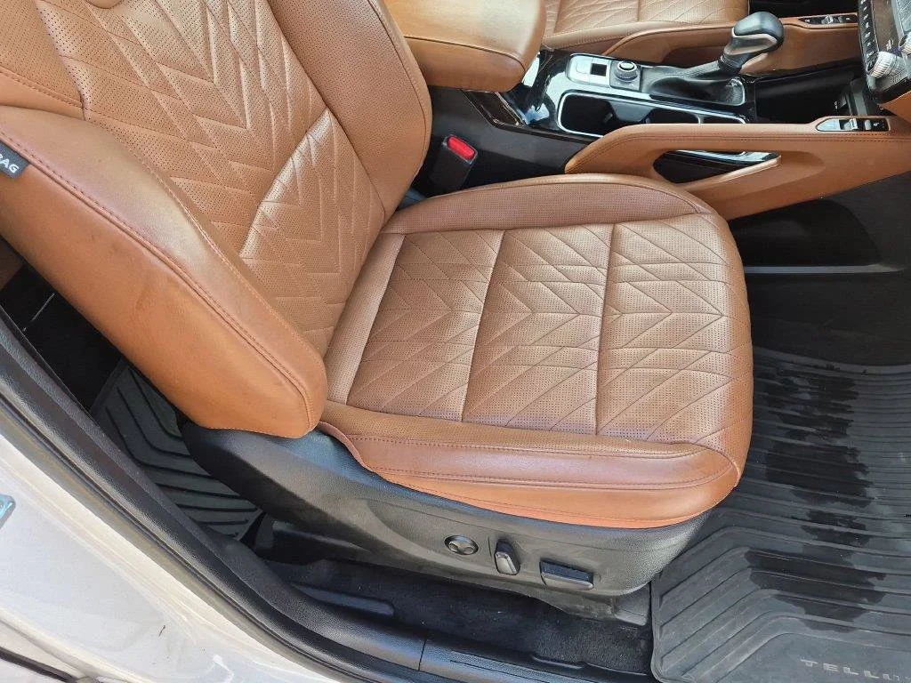Used 2023 White Kia SX-Prestige X-Line image 34