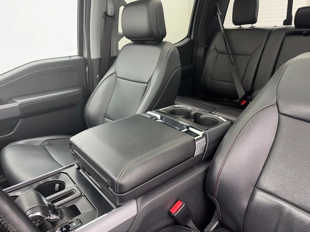 Used 2023 Silver Ford Lariat image 24