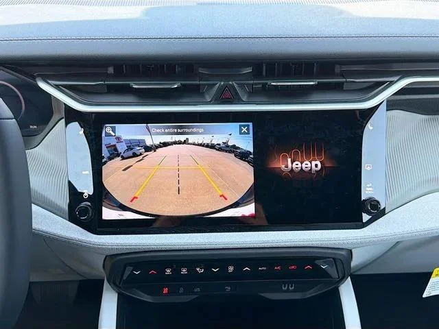 New 2026 Diamond Black Crystal Pearlcoat Jeep Laredo image 14