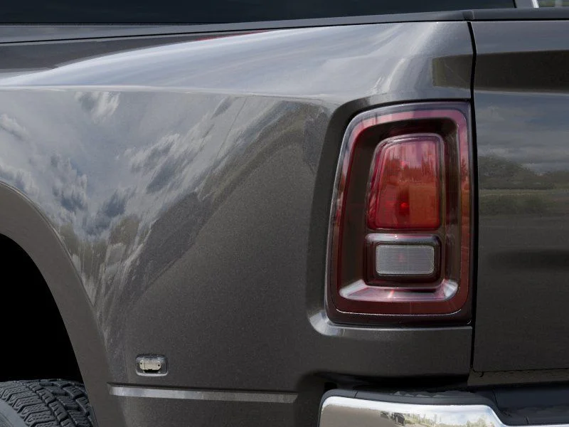 New 2026 Granite Crystal Metallic Clear-Coat Exterior Paint RAM Tradesman image 10