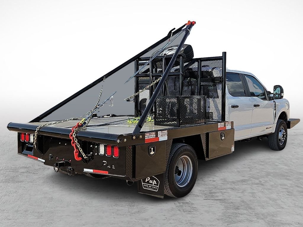 New 2026 Oxford White Ford F-350® XL image 11