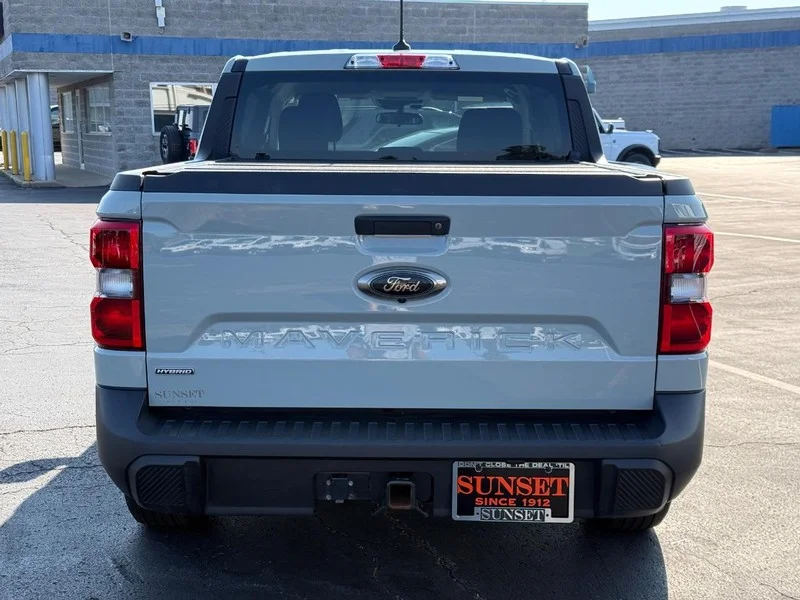 Used 2024 Cactus Green / Gray Ford XLT image 5