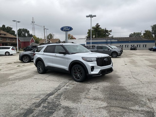 New 2026 Ford Explorer ST-Line