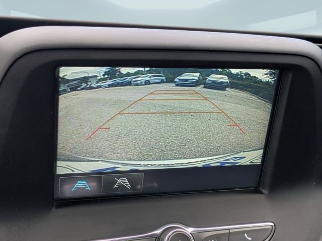 Used 2018 Silver Chevrolet 1LT image 22