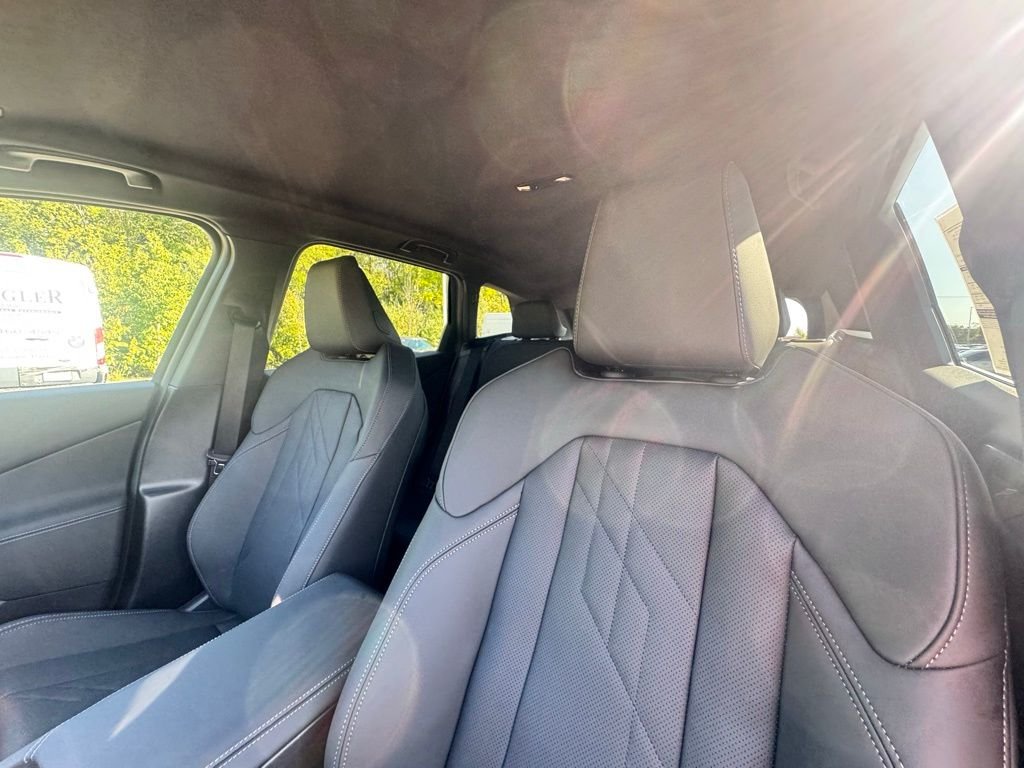2026 BMW X3 30 - Photo 17