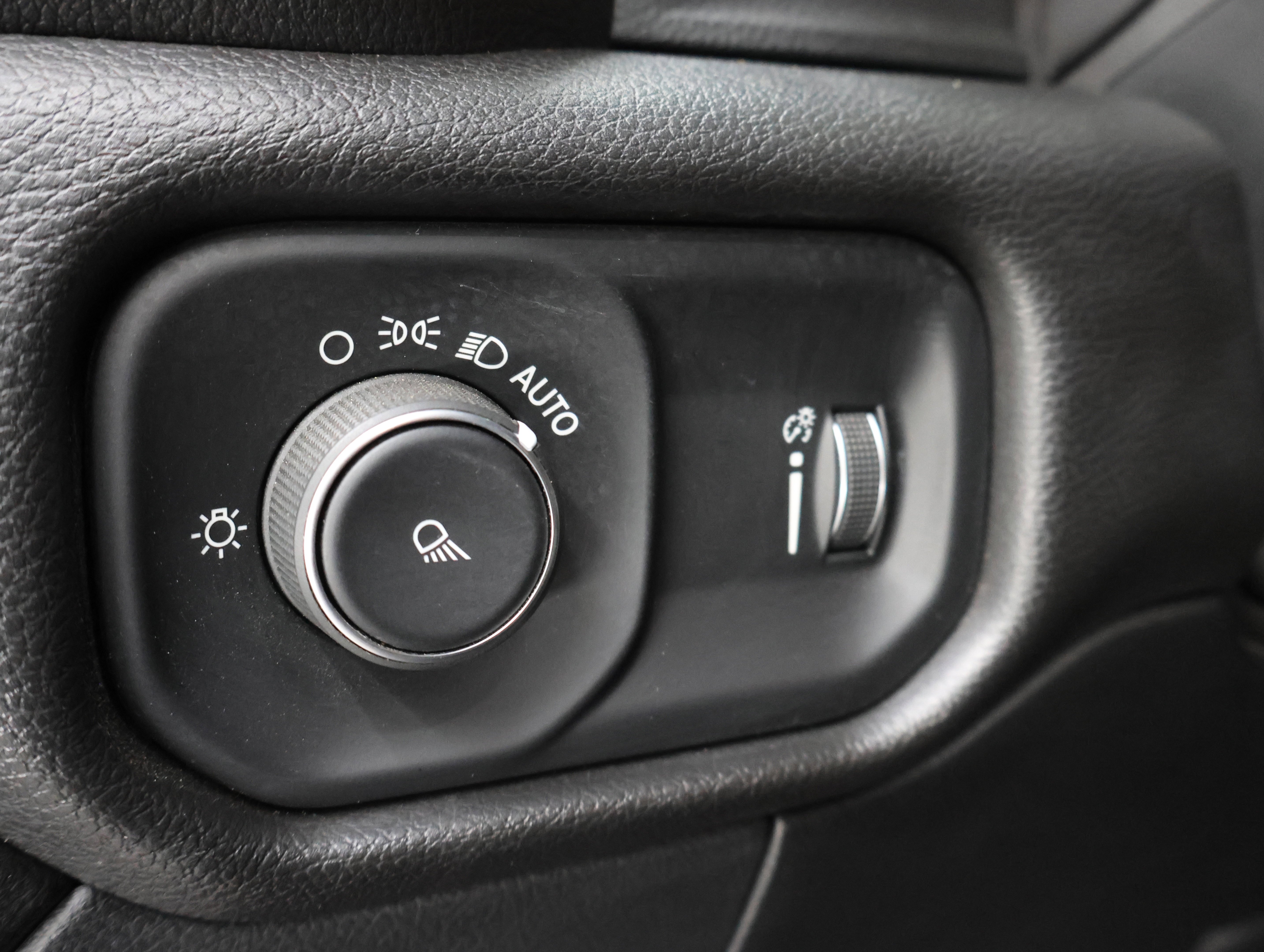2022 RAM Ram 3500 Pickup Tradesman - Photo 43