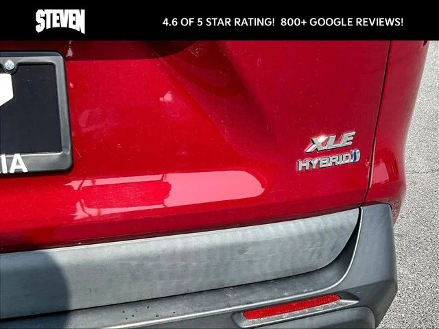 Used 2020 Red Toyota XLE image 31