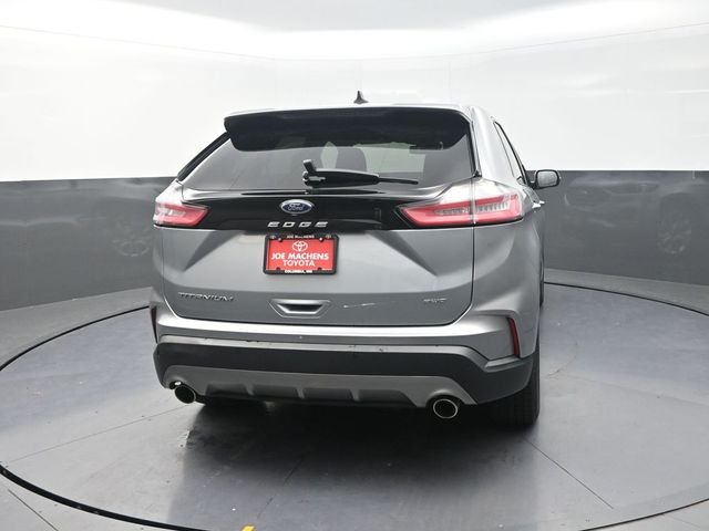 Used 2024 Silver Ford Titanium image 7