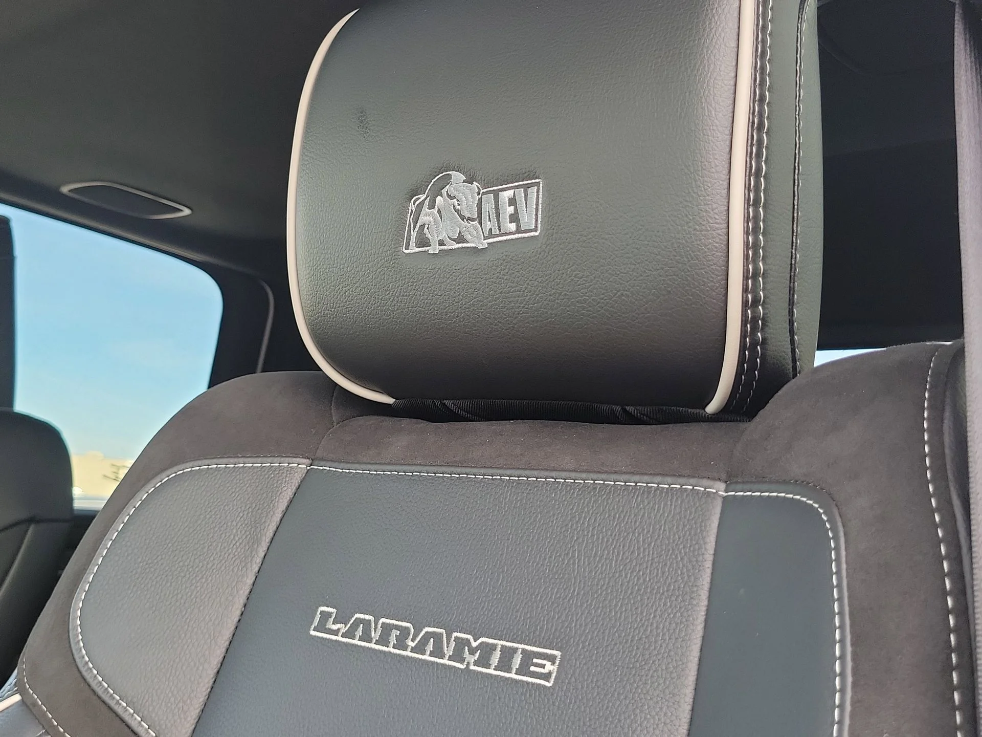 Used 2025 White Ram Laramie image 20