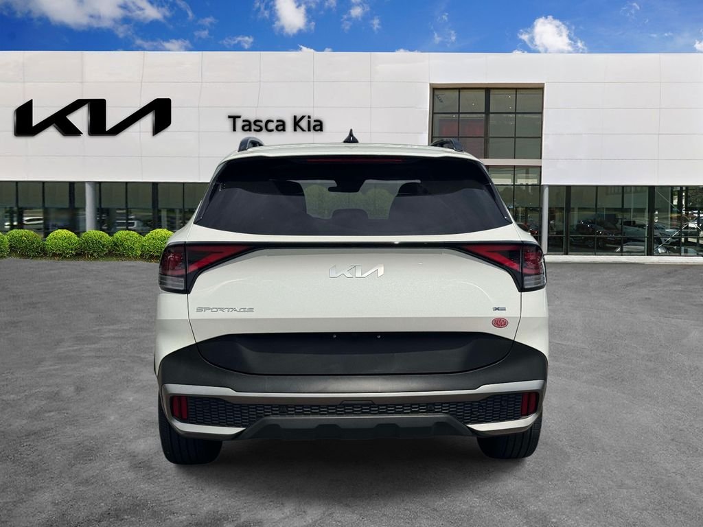 Used 2023 White Kia X-Line image 5