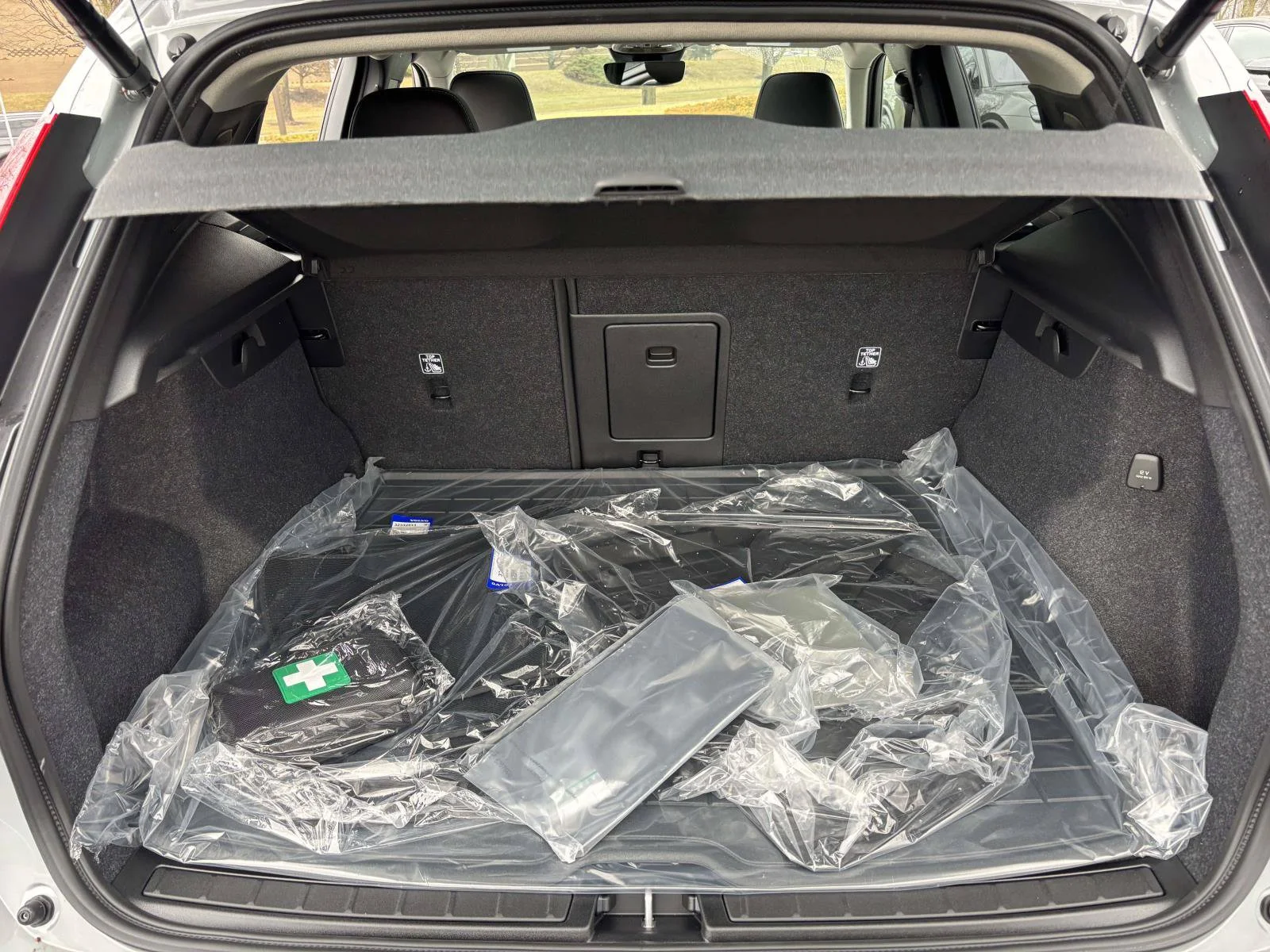 Used 2026 Gray Volvo  image 9