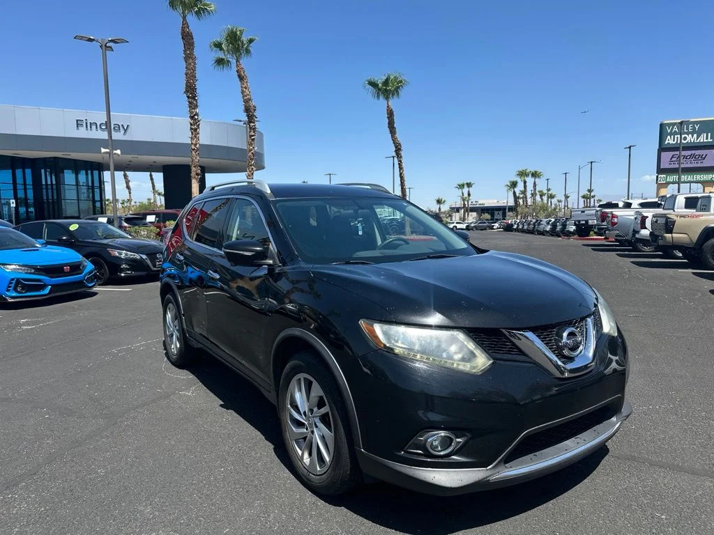 Used 2014 Black Nissan SL image 3