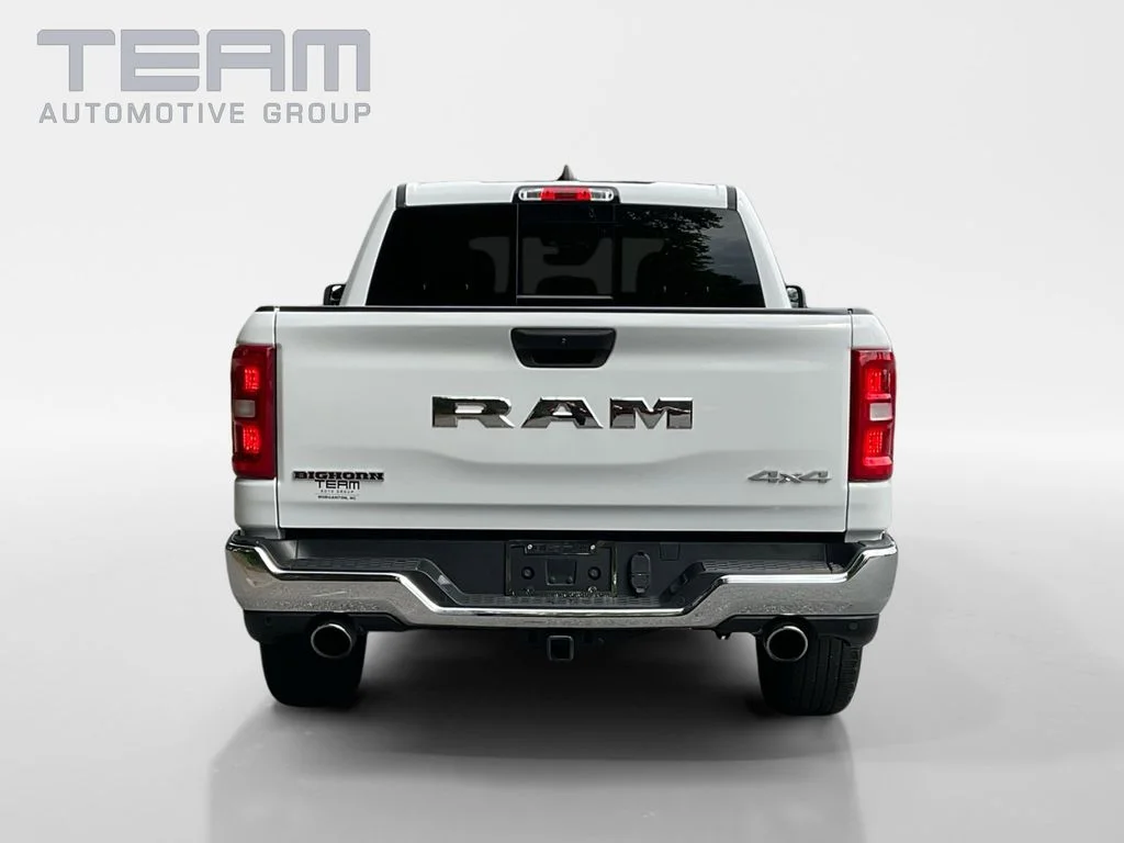 Used 2025 White Ram Big Horn/Lone Star image 6