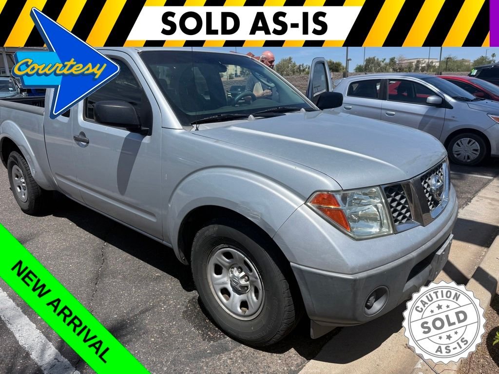 Used 2007 Silver Nissan XE image 1