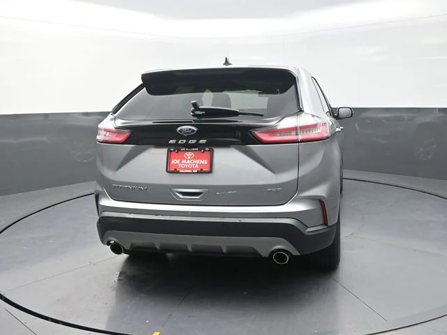 Used 2024 Silver Ford Titanium image 7